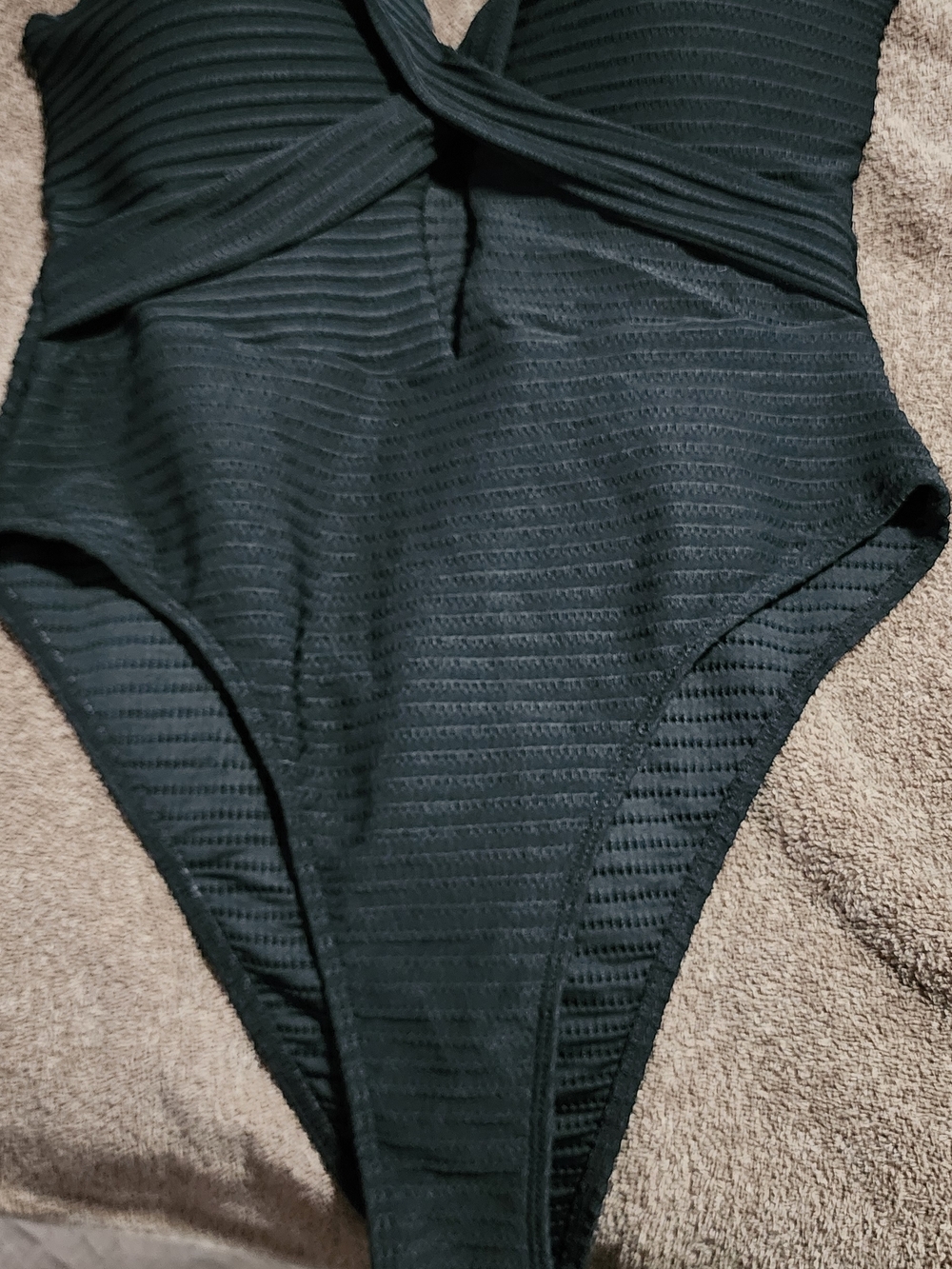 Woman Black Textured One-Piece Swimsuit High Cut